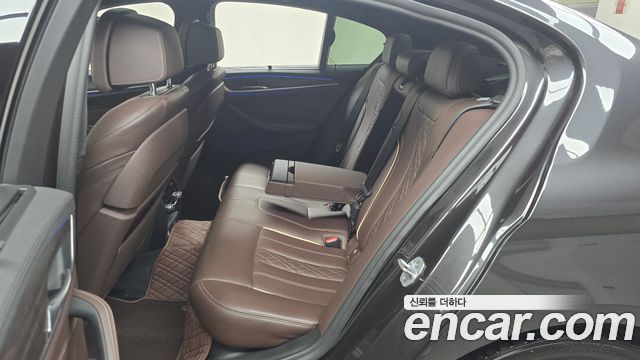 BMW 5 Series (G30) 530i M Sport Package Plus 2020 — фото 12