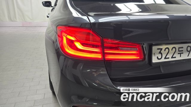 BMW 5 Series (G30) 530i M Sport Package Plus 2020 — фото 23