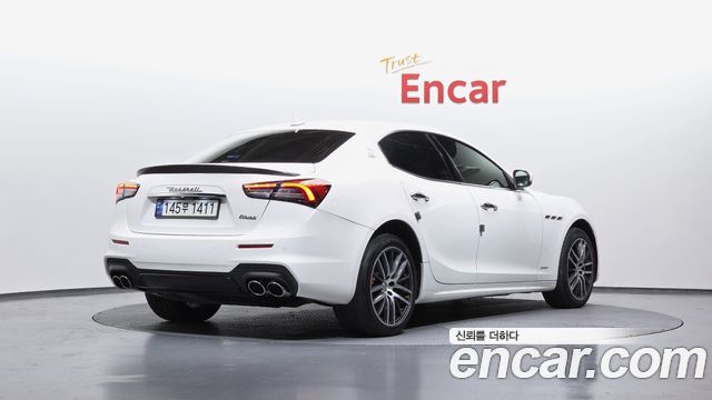 Maserati Ghibli 3.0 Diesel GranSport 3rd 2018 — фото 2
