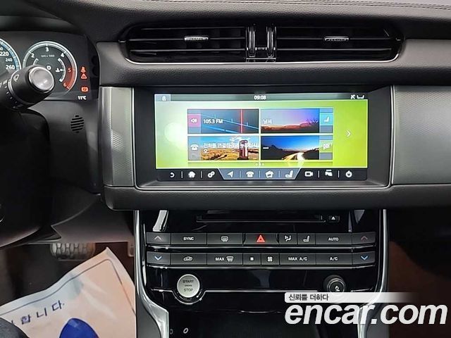 Jaguar XF (X260) 20d Prestige 2017 — фото 10