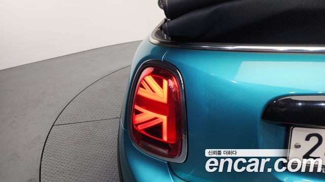 MINI Cooper S Convertible Standard 3rd 2019 — фото 23