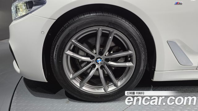 BMW 5 Series (G30) 520d M Sport Package Plus 2019 — фото 5