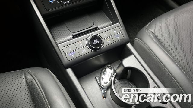 Hyundai Kona (SX2) Gasoline 1.6 Turbo 2WD Premium 2023 — фото 19