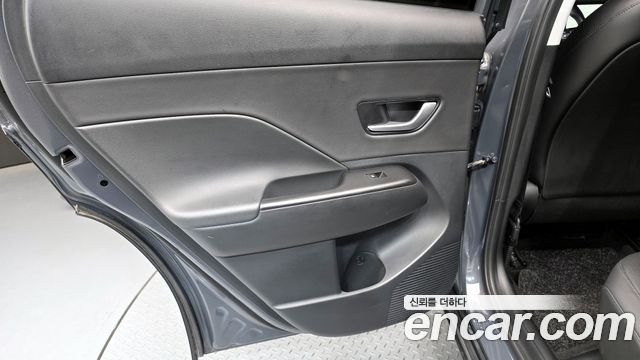 Hyundai Kona (SX2) Gasoline 1.6 Turbo 2WD Premium 2023 — фото 25