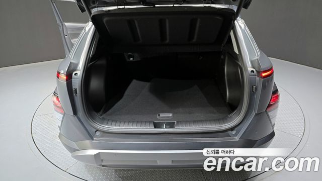 Hyundai Kona (SX2) Gasoline 1.6 Turbo 2WD Premium 2023 — фото 32