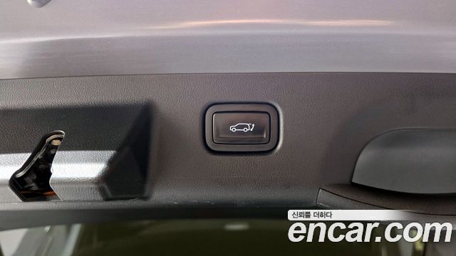 Hyundai Kona (SX2) Gasoline 1.6 Turbo 2WD Premium 2023 — фото 33