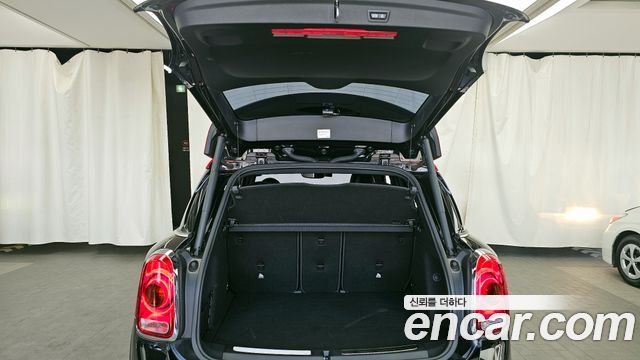 MINI Cooper S Countryman JCW 2nd 2018 — фото 24