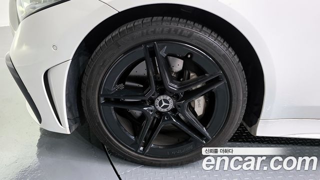 Mercedes-Benz CLS-Class (C257) CLS300d 4MATIC 2022 — фото 5
