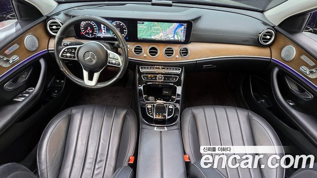 Mercedes-Benz E-Class (W213) E300e 4MATIC Exclusive 2020 — фото 7