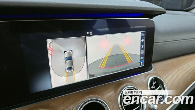 Mercedes-Benz E-Class (W213) E300e 4MATIC Exclusive 2020 — фото 15