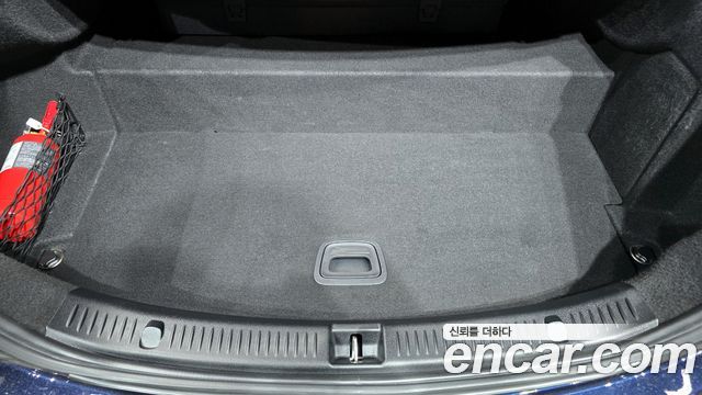 Mercedes-Benz E-Class (W213) E300e 4MATIC Exclusive 2020 — фото 31
