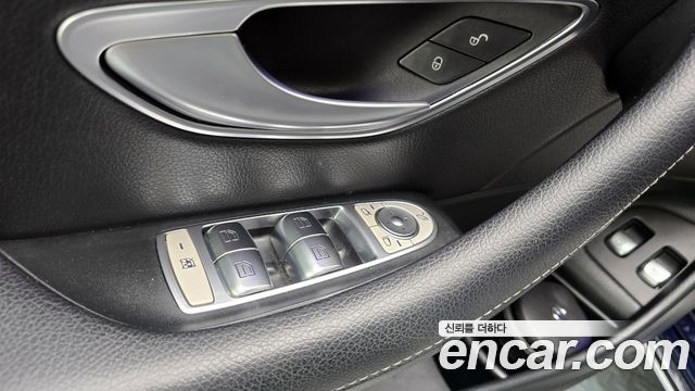 Mercedes-Benz E-Class (W213) E300e 4MATIC Exclusive 2020 — фото 35