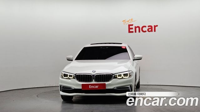BMW 5 Series (G30) 520i Luxury 2019 — фото 3