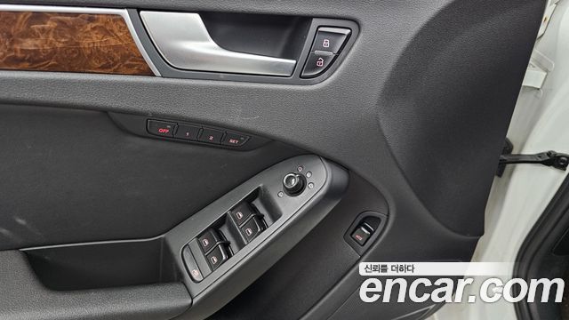 Audi A4 2.0 TFSI Quattro Dynamic B8 2012 — фото 14