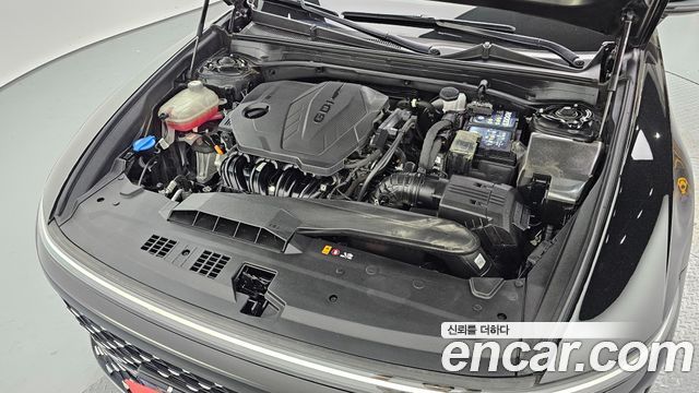 Hyundai Grandeur (GN7) 2,5 Gasoline 2WD Premium 2023 — фото 6