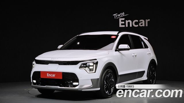 Kia Niro EV Earth 2024 — фото 1