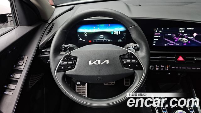 Kia Niro EV Earth 2024 — фото 18