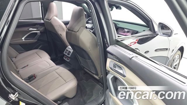 Audi Q5 (80A) 45 TFSI Quattro S line 2025 — фото 11