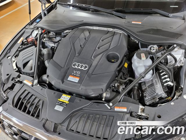 Audi A8 (D5) 55 TFSI Quattro LWB 2023 — фото 6
