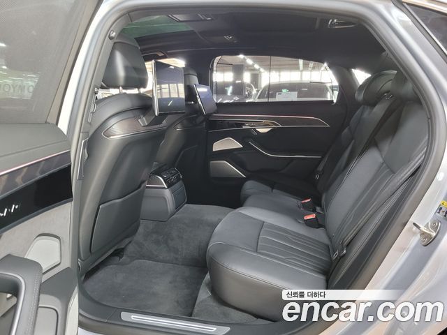 Audi A8 (D5) 55 TFSI Quattro LWB 2023 — фото 15