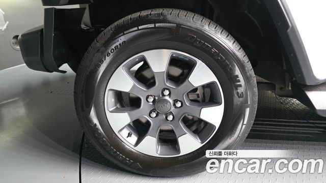 Jeep Wrangler (JL) 2.0 Overland 4Door 2019 — фото 5