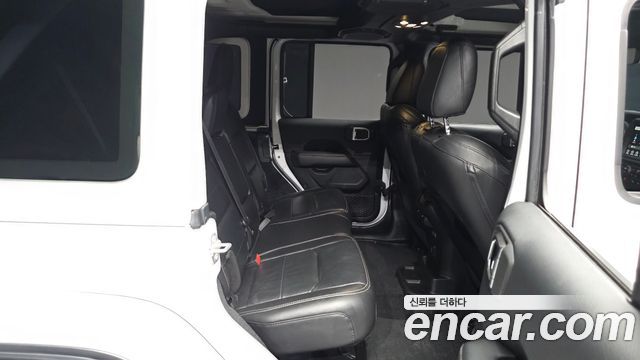 Jeep Wrangler (JL) 2.0 Overland 4Door 2019 — фото 12