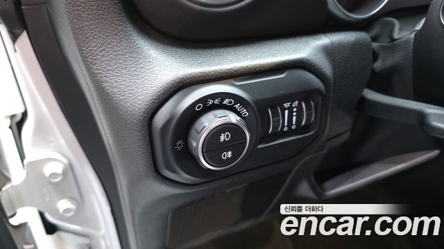 Jeep Wrangler (JL) 2.0 Overland 4Door 2019 — фото 19
