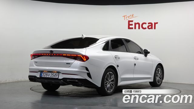 Kia K5 Hybrid (III) Signature 2021 — фото 2