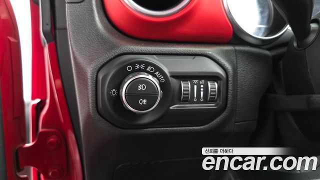 Jeep Wrangler (JL) 2.0 Rubicon Power Top 4Door 2019 — фото 24