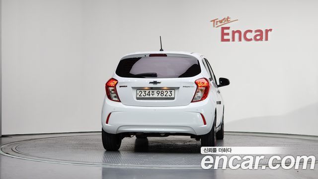 Chevrolet Spark Red Pick Edition 2021 — фото 4