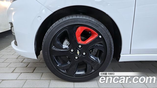 Chevrolet Spark Red Pick Edition 2021 — фото 5