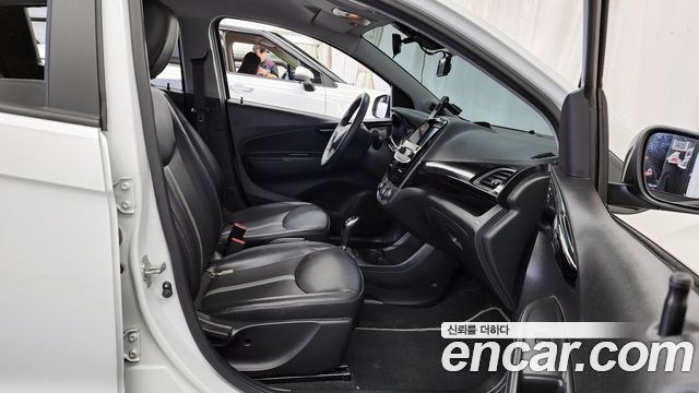 Chevrolet Spark Red Pick Edition 2021 — фото 11