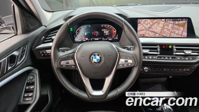 BMW 1 Series (F40) 118d Sport 2021 — фото 13