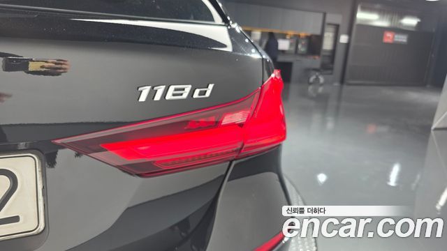 BMW 1 Series (F40) 118d Sport 2021 — фото 23