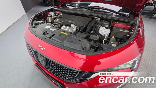 Peugeot 308 (III) 1.2 Hybrid GT 2025 — фото 6