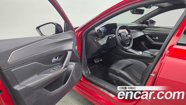 Peugeot 308 (III) 1.2 Hybrid GT 2025 — фото 10