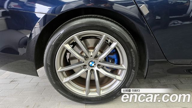 BMW 5 Series (G30) 530i xDrive M Sport Package 2018 — фото 5
