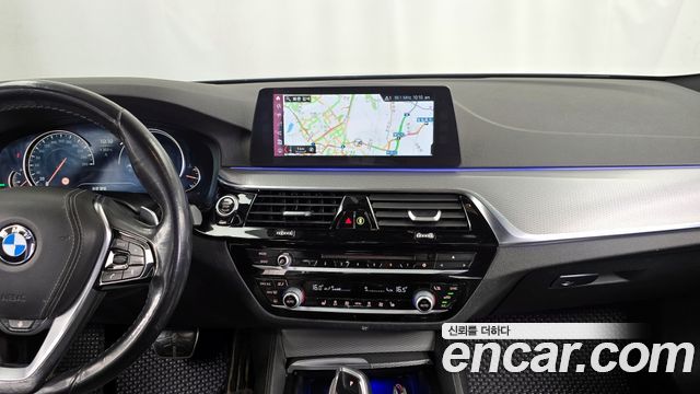 BMW 5 Series (G30) 530i xDrive M Sport Package 2018 — фото 12