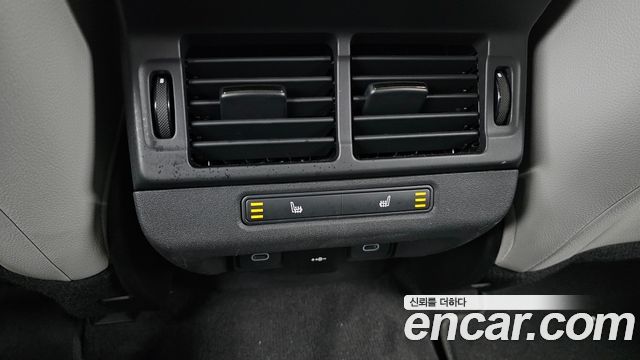 Land Rover Range Rover Evoque (II) P250 S 2024 — фото 19