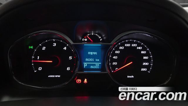 Chevrolet Captiva 4WD LTZ 2015 — фото 8