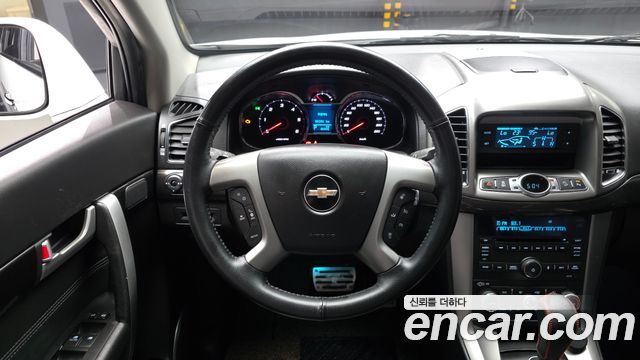 Chevrolet Captiva 4WD LTZ 2015 — фото 13