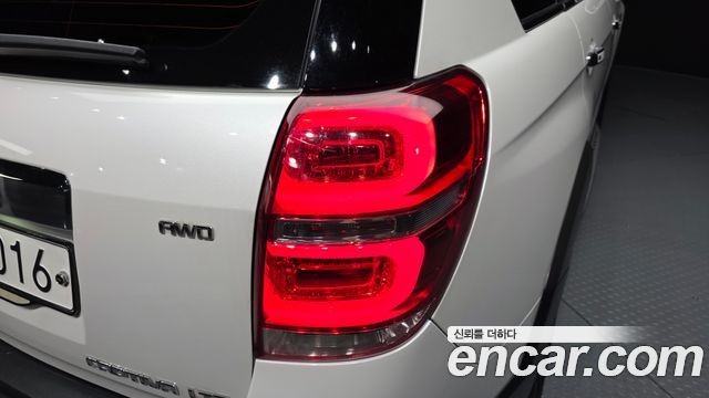 Chevrolet Captiva 4WD LTZ 2015 — фото 23