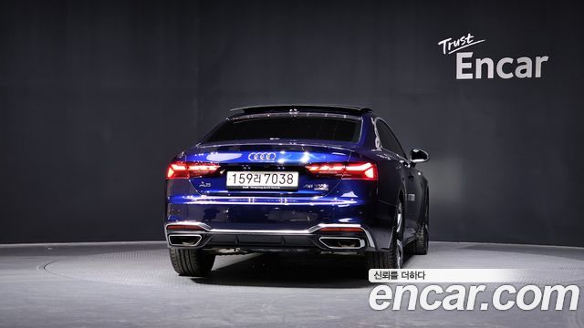 Audi A5 (F5) 40 TDI Quattro Premium Coupe 2023 — фото 4