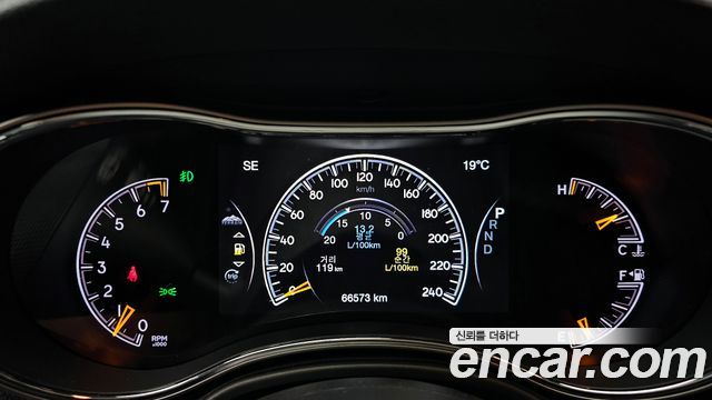 Jeep Grand Cherokee 3.6 Limited WK2 2018 — фото 8