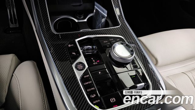 BMW X7 (G07) xDrive 40i M Sport 7STR 2025 — фото 9
