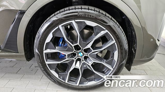 BMW X7 (G07) xDrive 40i M Sport 7STR 2025 — фото 21