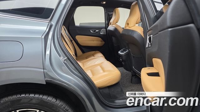 Volvo XC60 (II) T6 Inscription 2019 — фото 12