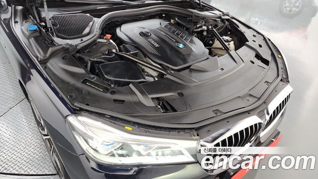 BMW 7 Series (G11) 730Ld xDrive M Sport 2018 — фото 6