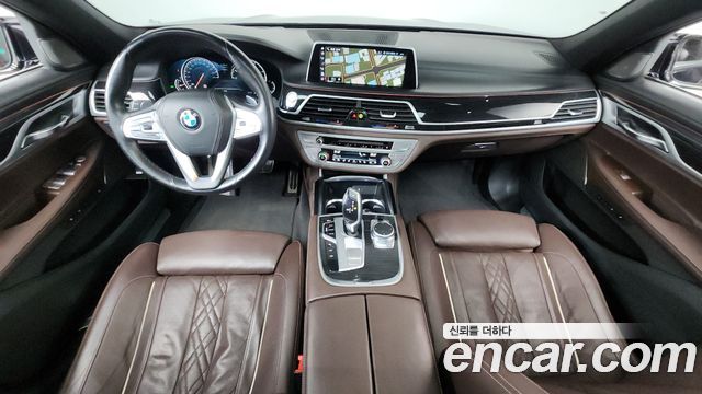 BMW 7 Series (G11) 730Ld xDrive M Sport 2018 — фото 7