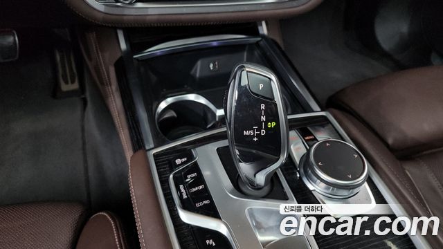 BMW 7 Series (G11) 730Ld xDrive M Sport 2018 — фото 9
